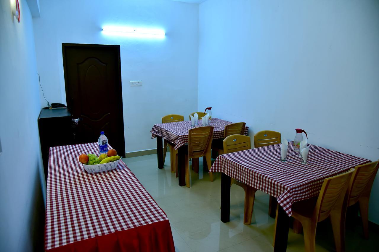Natura Inn Munnar Exterior photo